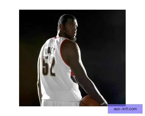 数据帝51分6助攻3抢断！状元秀成NBA历史首位2米03前锋比肩三大巨星